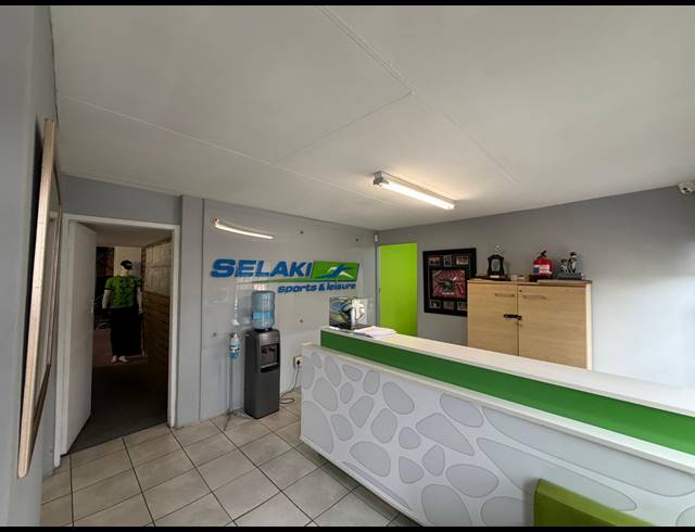 489M² WAREHOUSE TO LET IN HALFWAY HOUSE